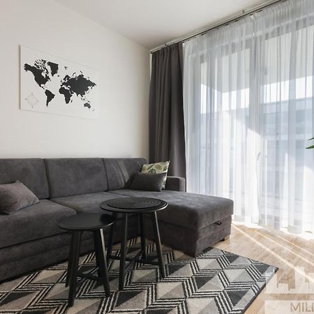 Apartamento Millennium Union Varsovia Exterior foto